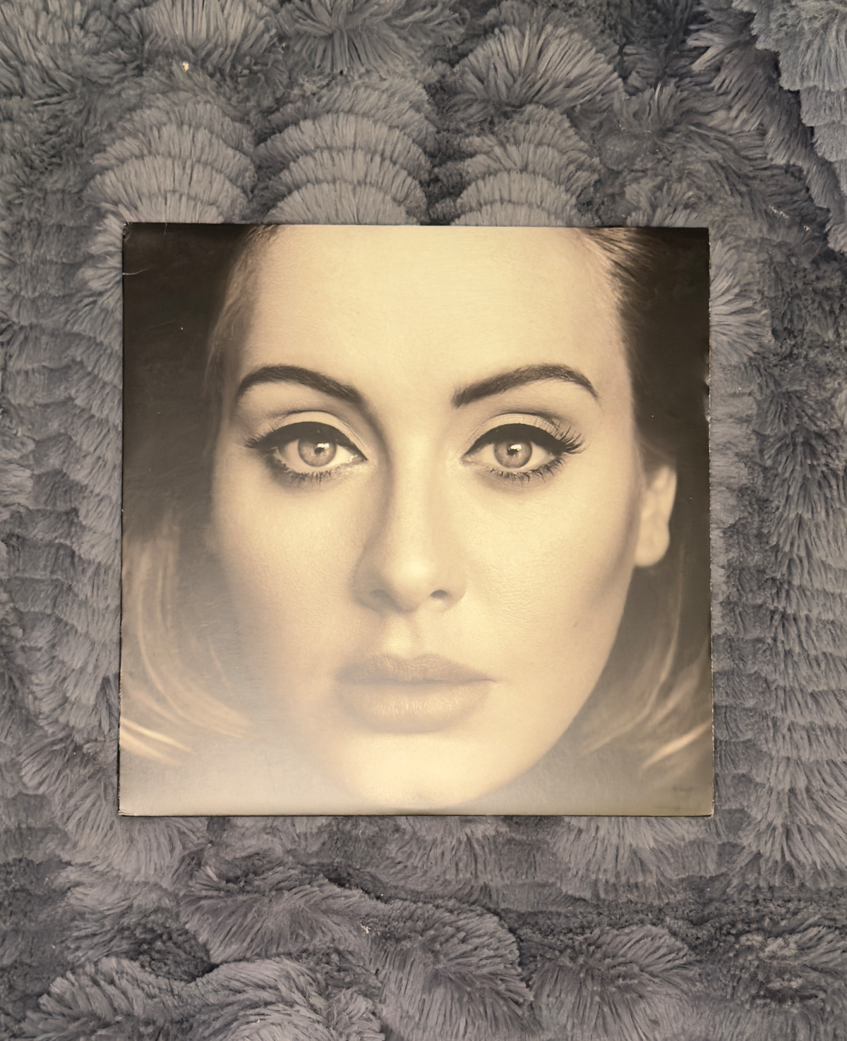 Adele – 25