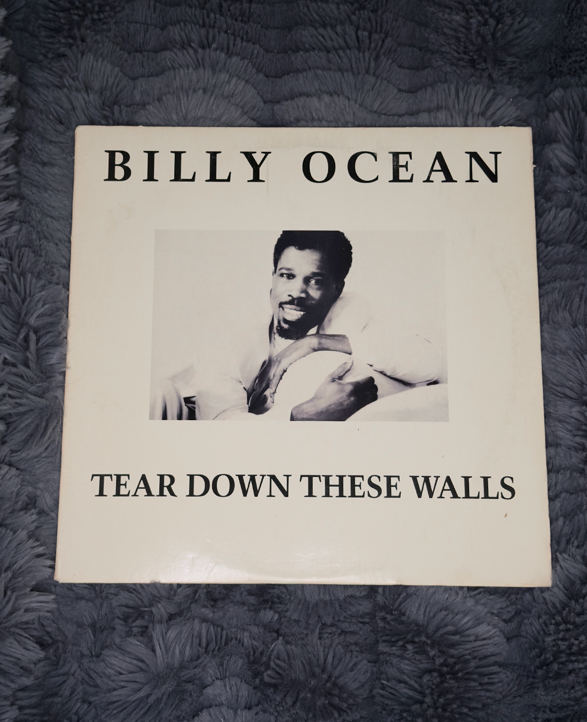Billy Ocean – Tear Down These Walls