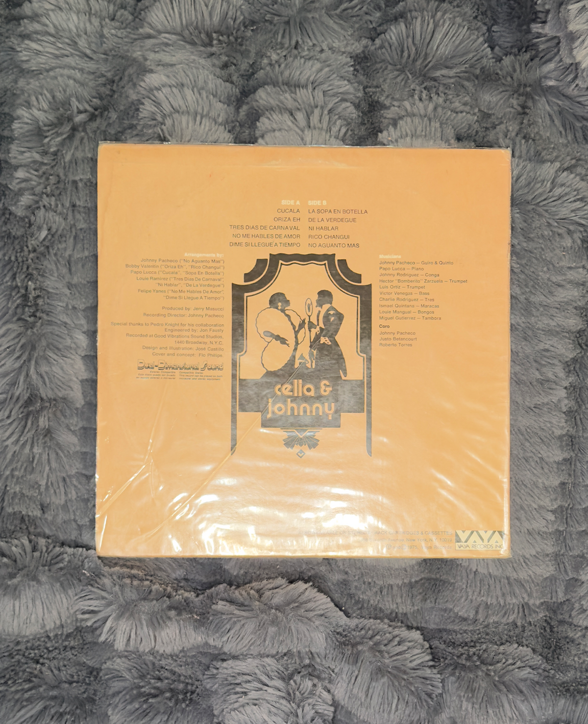 Celia Cruz & Johnny Pacheco – Tremendo Caché