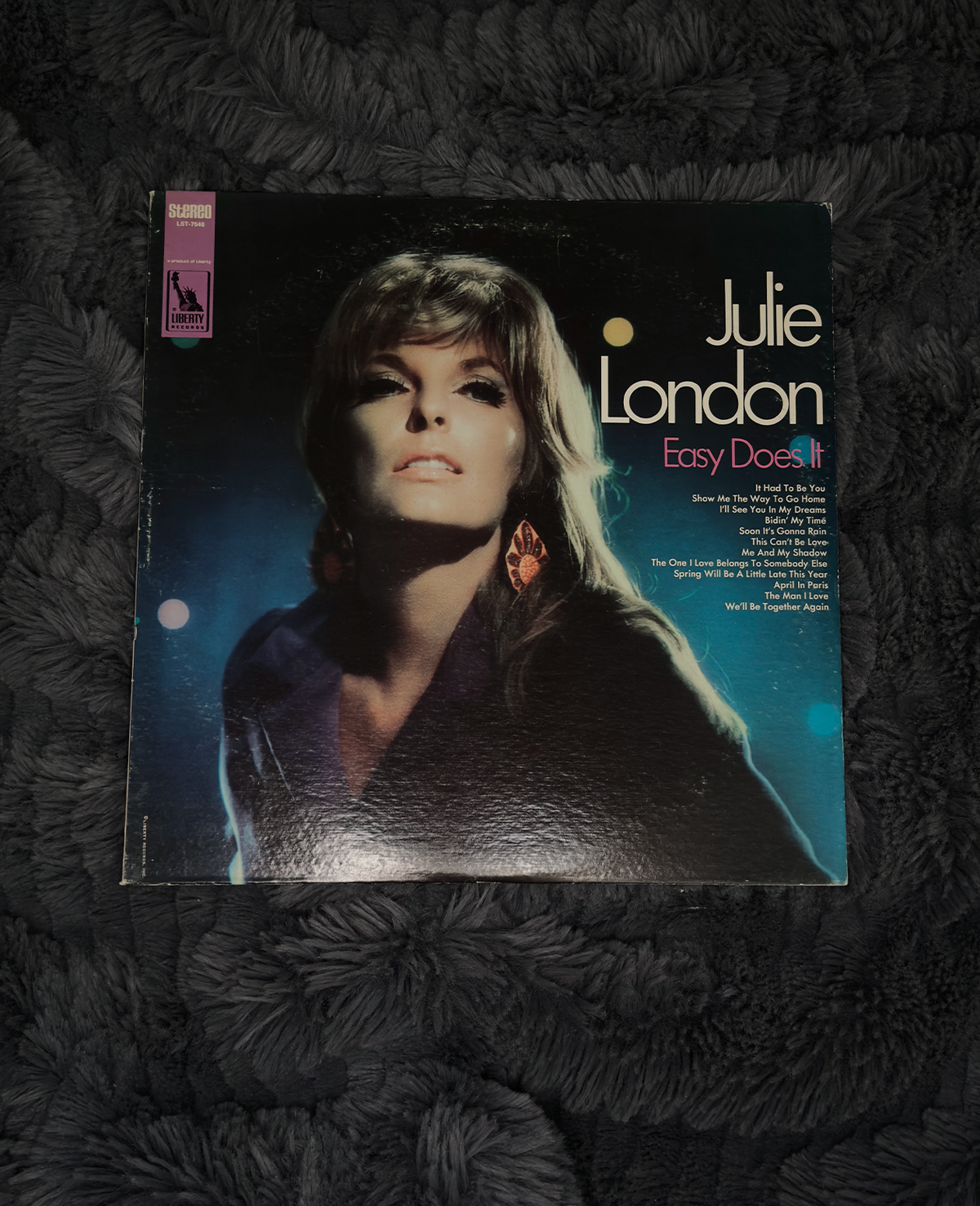 Julie London – Easy Does It