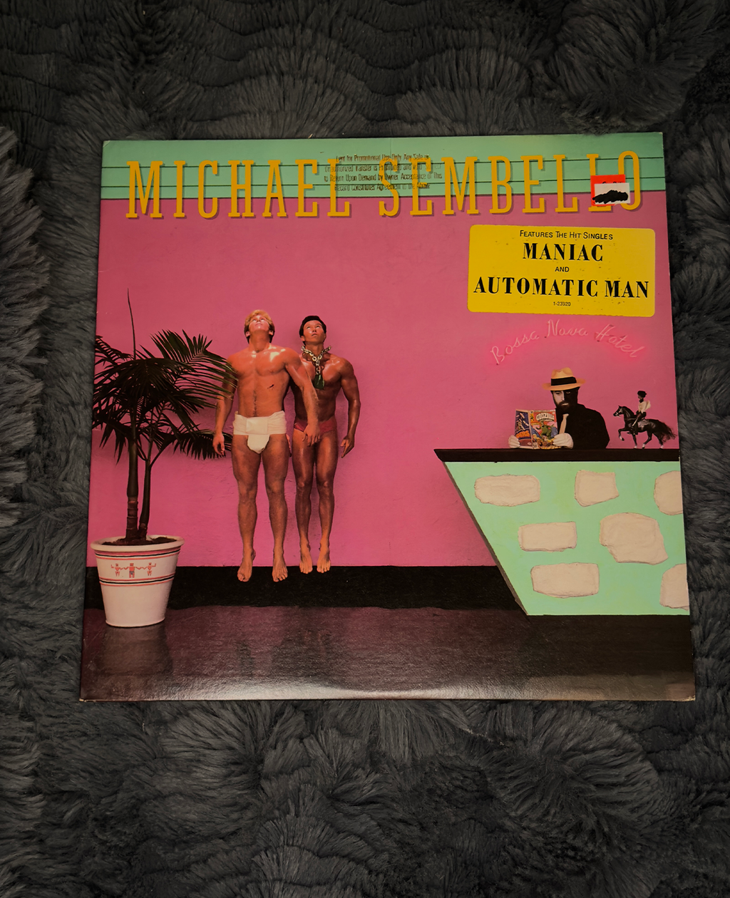 Michael Sembello – Bossa Nova Hotel