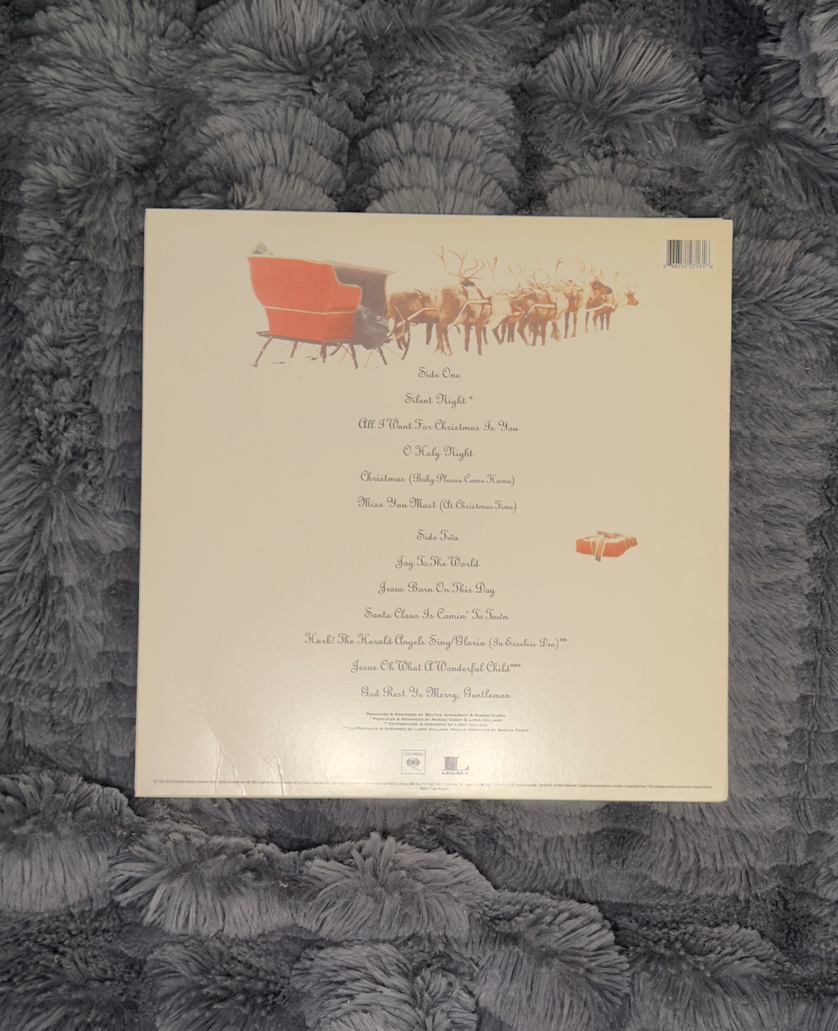 Mariah Carey – Merry Christmas