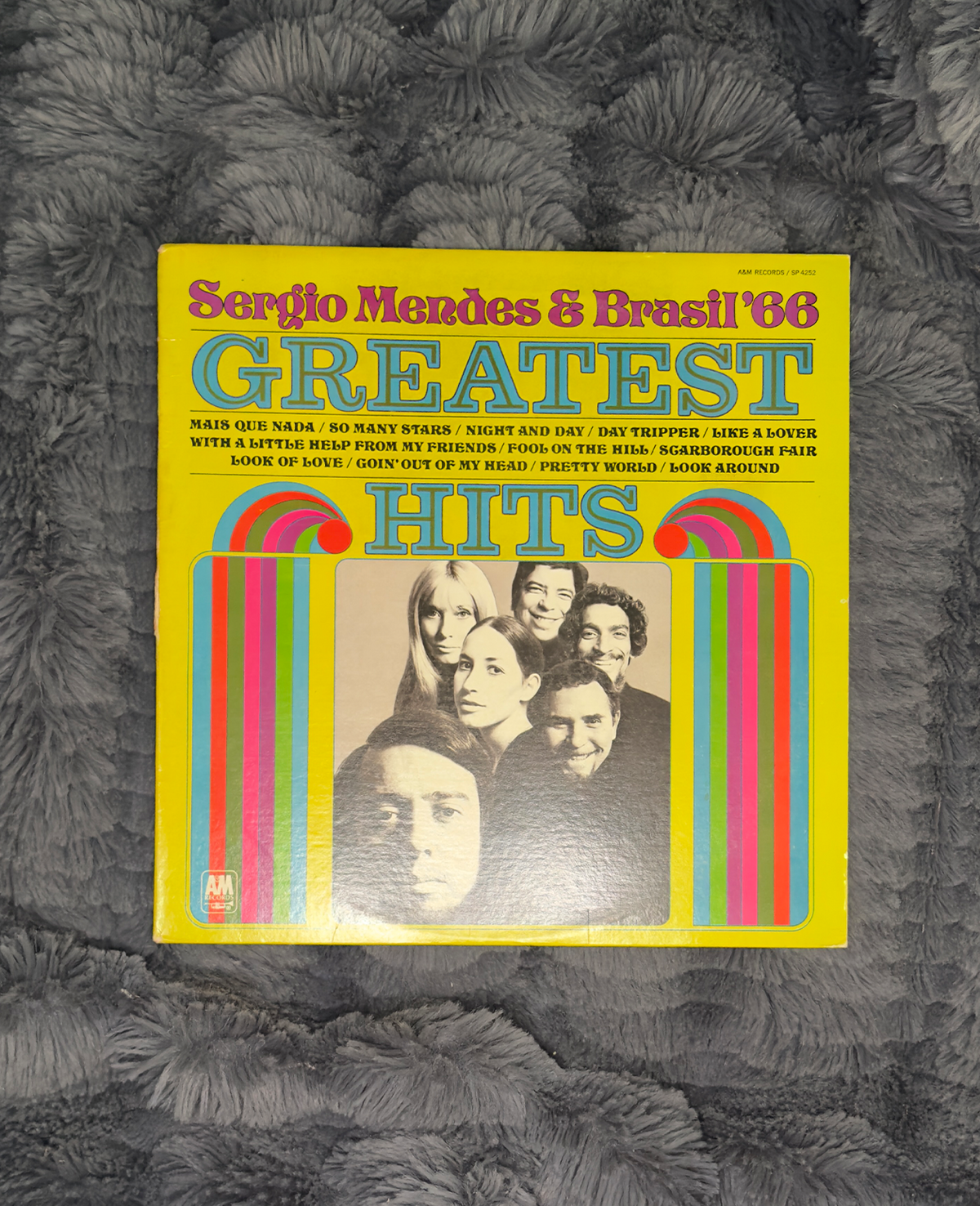 Sergio Mendes & Brasil ’66 – Greatest Hits