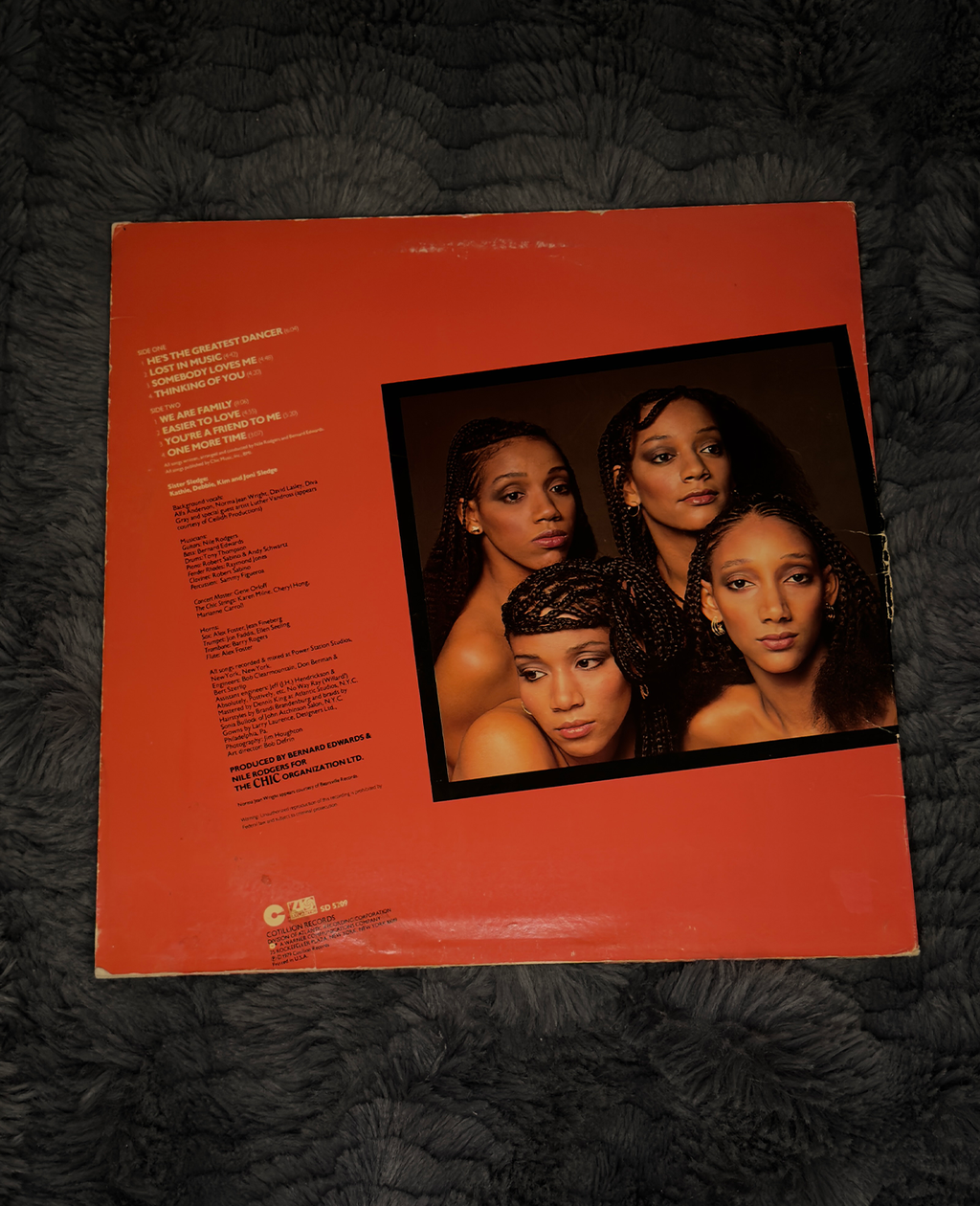Sister Sledge – We Are Family