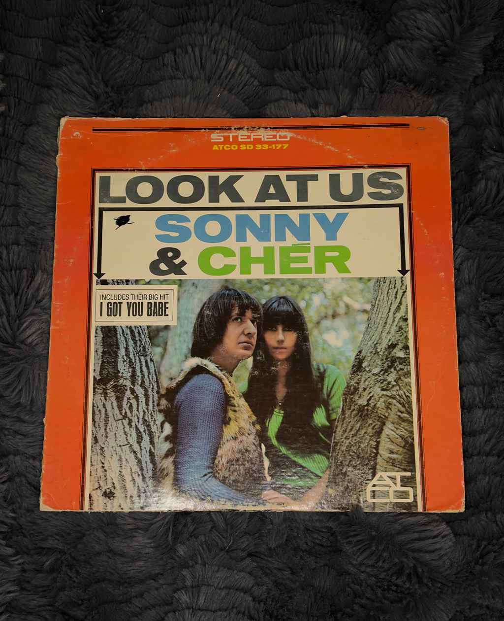 Sonny & Cher – Look at Us