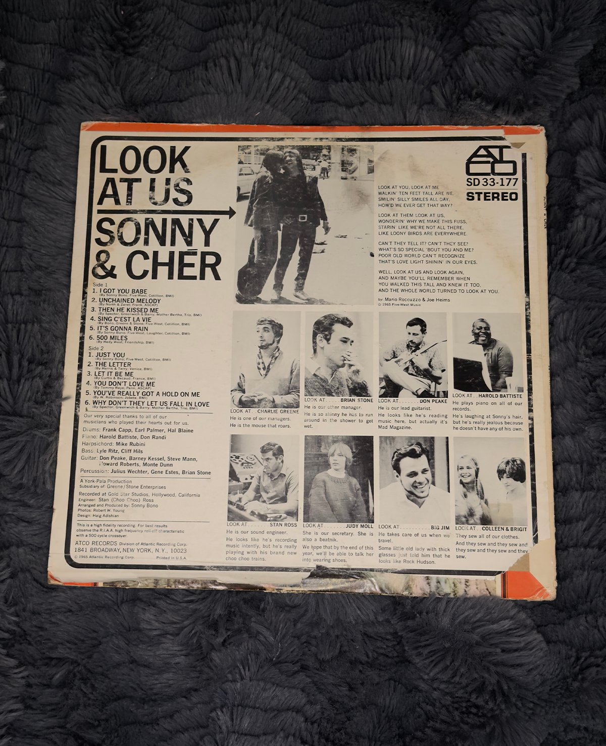 Sonny & Cher – Look at Us